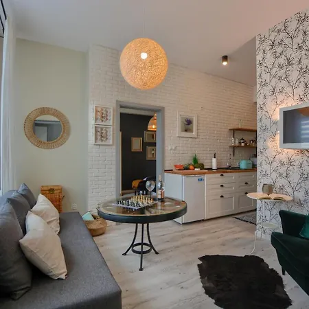 Apartament Fajny Kat Ustrzyki Dolne Exterior photo