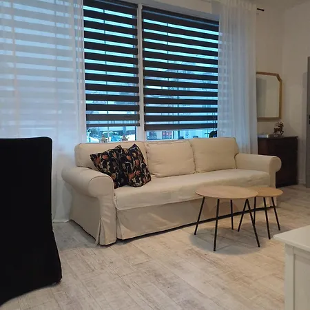 Apartament Fajny Kat Ustrzyki Dolne Exterior photo